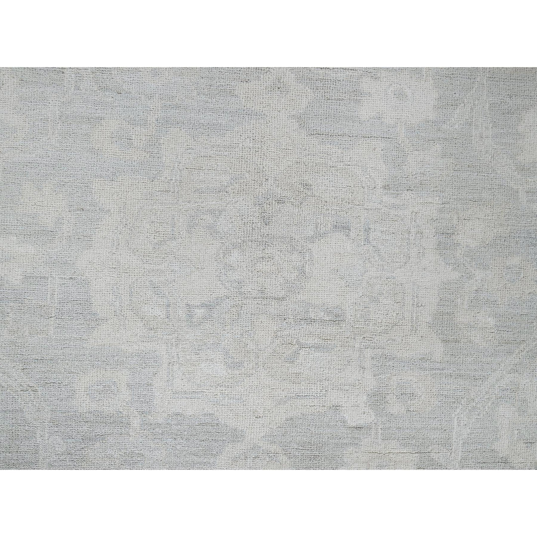 8'10" x 11'11" New Hand Knotted Grey Wool Rectangle Oriental Rug - MOA102930