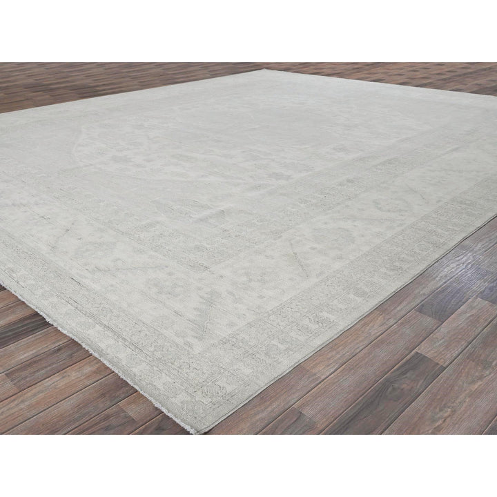 11'10" x 14'7" New Hand Knotted Ivory Wool Rectangle Oriental Rug - MOA102931