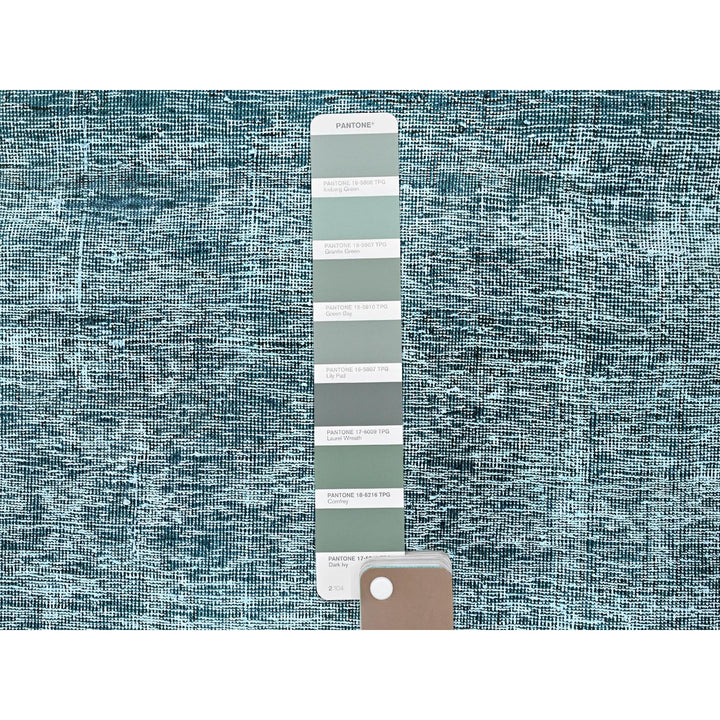 2'7" x 7'9" Vintage Hand Knotted Green Wool Runner Oriental Rug - MOA102934